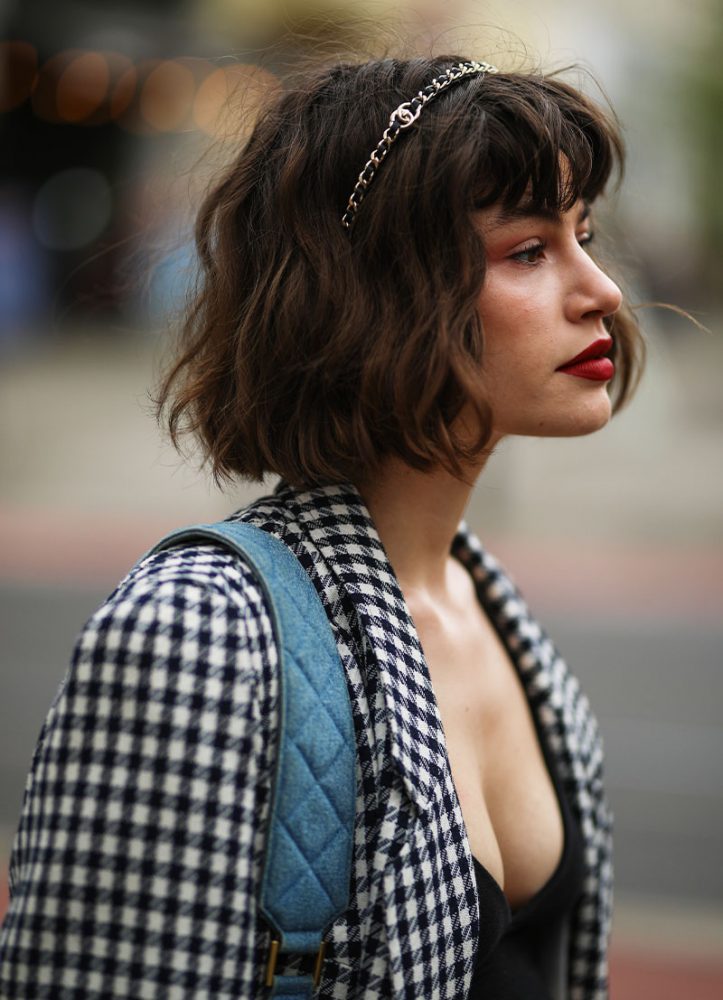 How to Wear a Headband: 7 Ways To Style Headband Hair Accessories