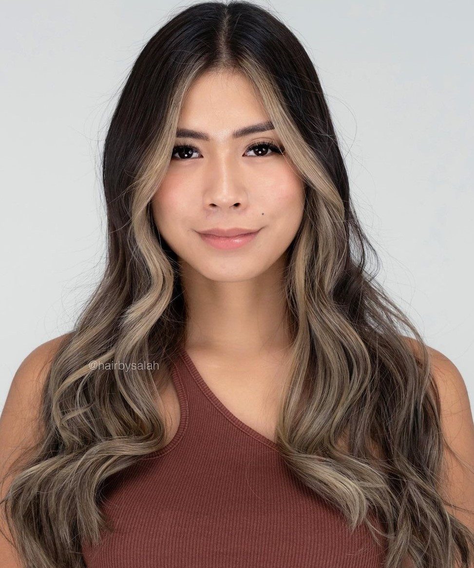 Shoulder-Length Black Blonde Highlights Shoulder-Length Black Blonde Highlights — Black Highlights