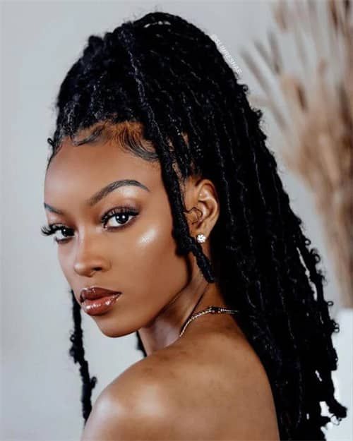 No Bangs Visual Idea No Bangs Visual Idea — Butterfly Locs Bob