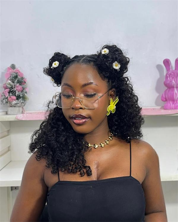 Shoulder Visual Idea Shoulder Visual Idea — Crochet Hairstyles