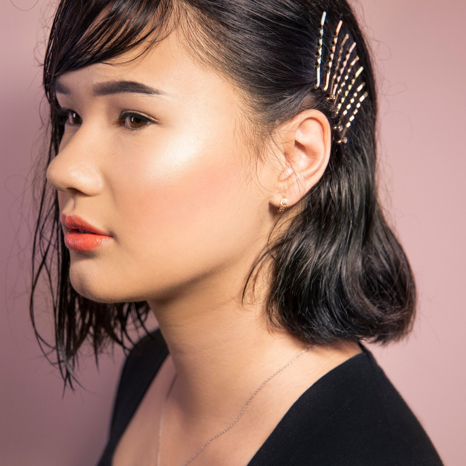 Wet Look Bob with Decorative Pins Wet Look Bob with Decorative Pins — Bobby Pin Hairstyles