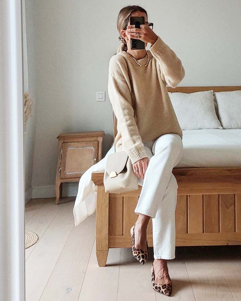 Casual Weekend Outfit Idea Casual Weekend Outfit Idea — Outfits for Women in Their 30s