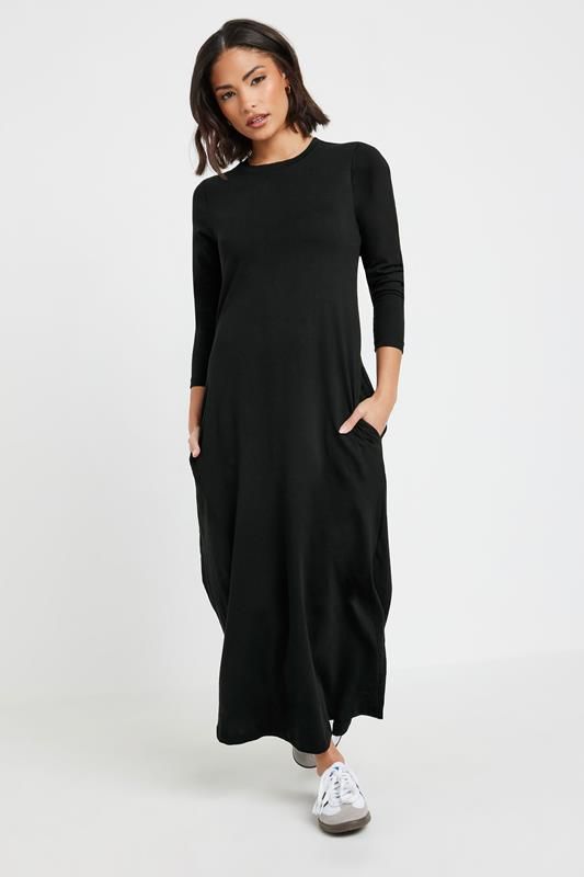 Maxi Dress with Sneakers for Casual Comfort — Outfits for Short Women