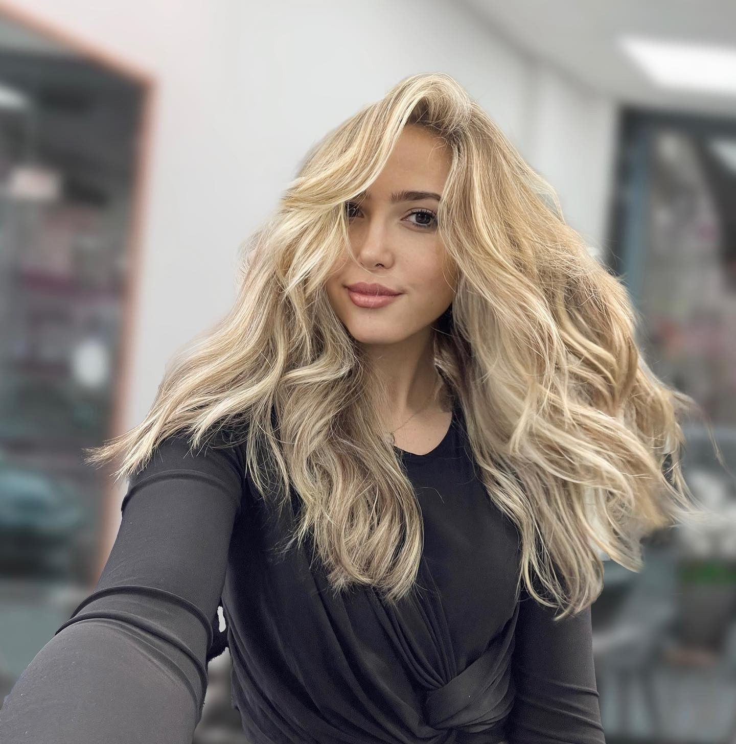 Warm Dirty Blonde With Blonde Highlights Voluminous Mid-Back Dirty Blonde With Wispy Bangs Warm Dirty Blonde With Blonde Highlights Voluminous Mid-Back Dirty Blonde With Wispy Bangs