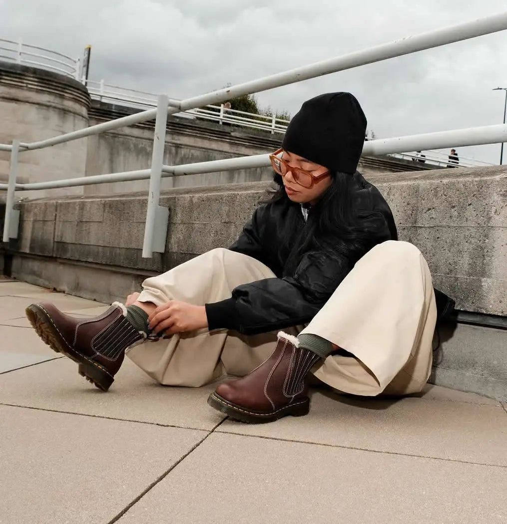 Brown Chelsea Boots Outfit Idea Brown Chelsea Boots Outfit Idea — Doc Martens Outfits