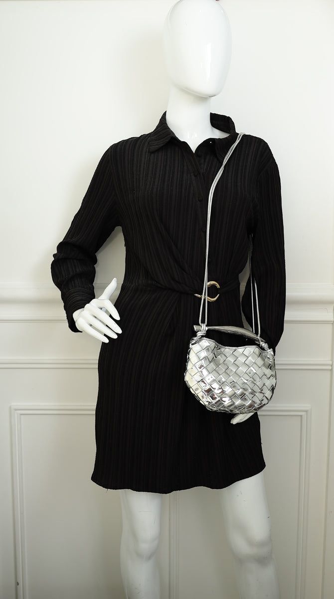 Sleek Black Dress with a Silver Bottega Veneta Sardine Bag Sleek Black Dress with a Silver Bottega Veneta Sardine Bag — Bottega Veneta Bag Outfits
