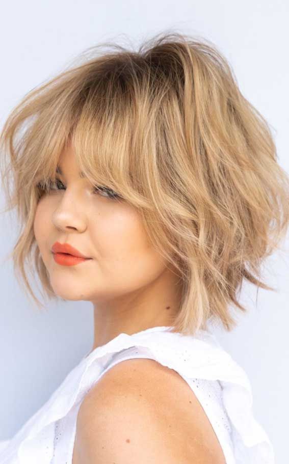 Honey Blonde Shag With Curtain Bangs — Short Shag