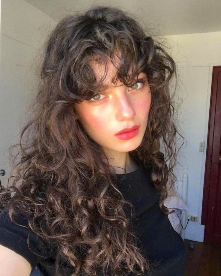Defined Curls With Curtain Bangs Defined Curls With Curtain Bangs — Wash and Go Hairstyles