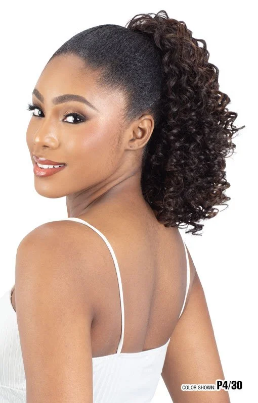 Defined Curly Ponytail Collarbone Length — Ponytail Hairstyles for Black Women