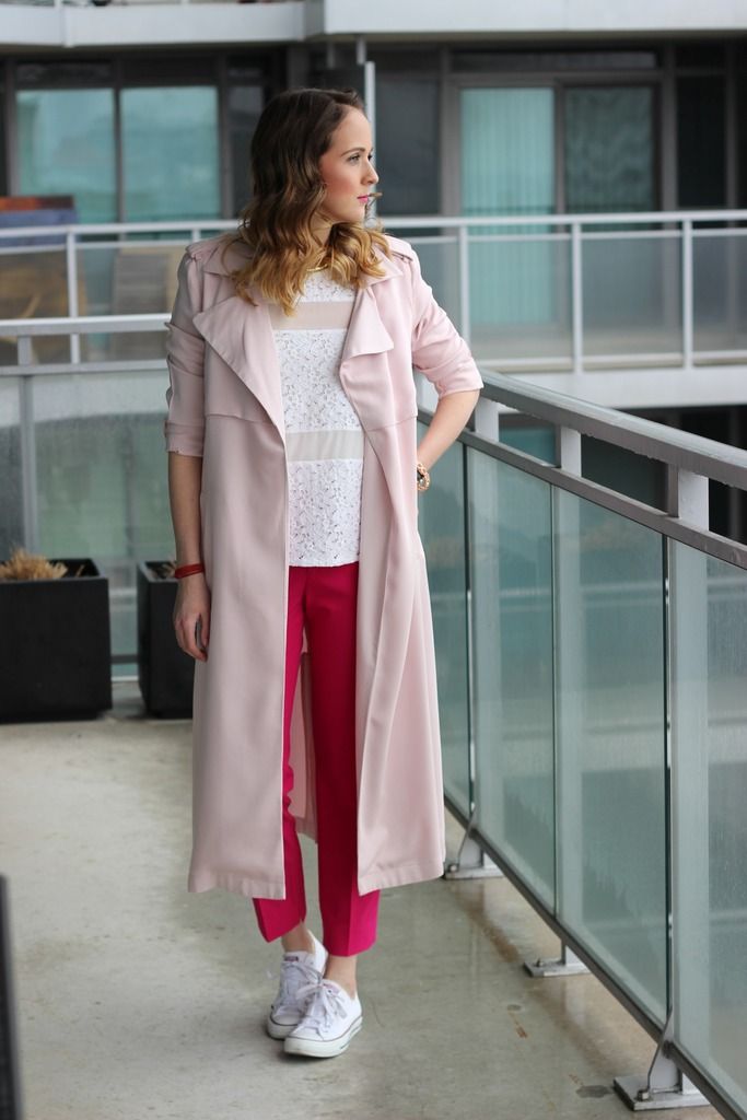 Light Pink Trench Coat with Sequined Top and Fuchsia Trousers Light Pink Trench Coat with Sequined Top and Fuchsia Trousers — Toronto Outfits