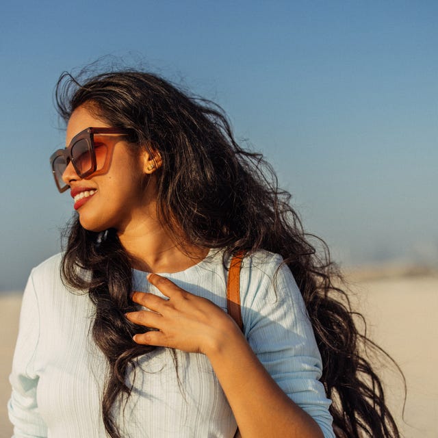 Wind-Swept Curls for Dark Brown Hair — Beach Hairstyles
