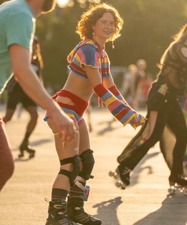 Crocheted Rainbow Set for a Vibrant Skate — Roller Skating Outfits