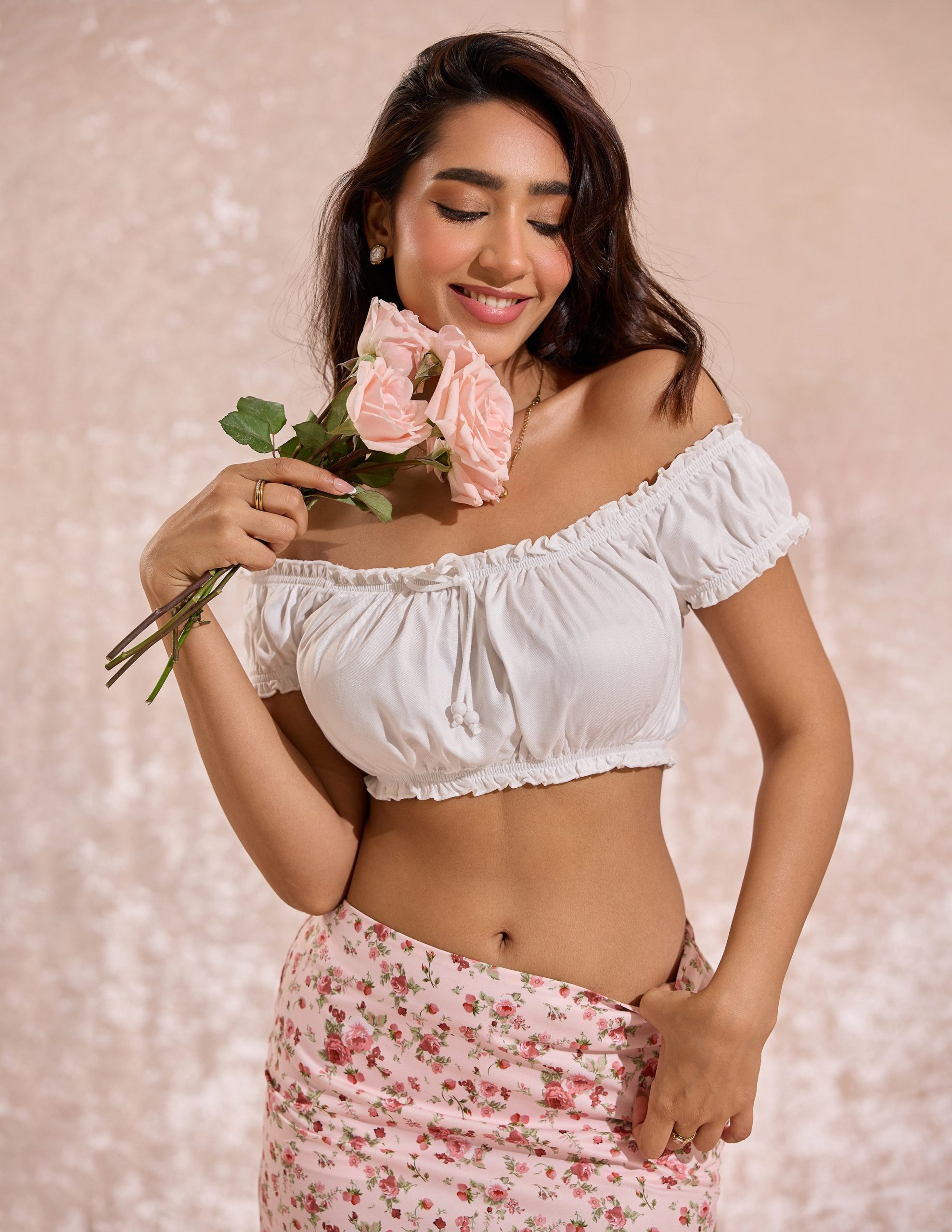 Casual Summer Outfit Idea Casual Summer Outfit Idea — Crop Tops