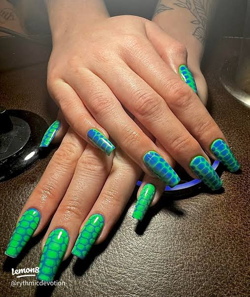 Summer Visual Idea Summer Visual Idea — Croc Nails