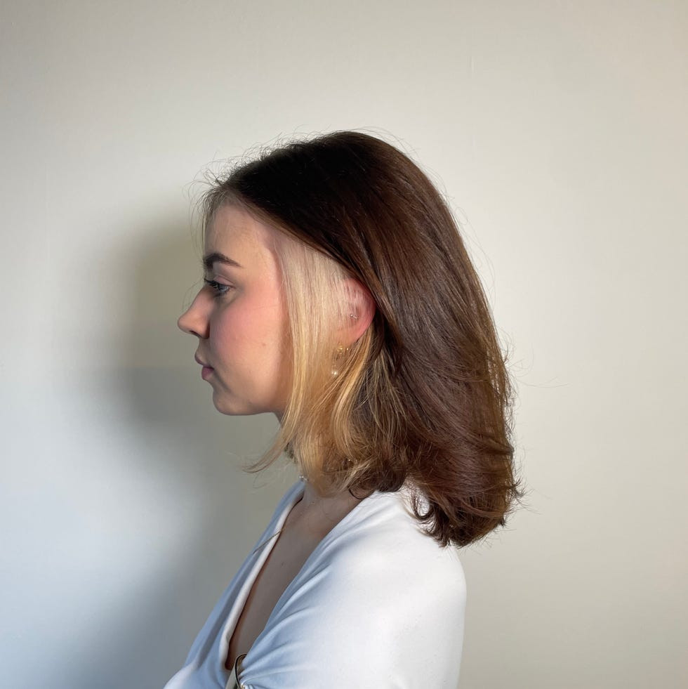 Chin Bob With Blonde Peekaboo Chin Bob With Blonde Peekaboo — Peekaboo Hair