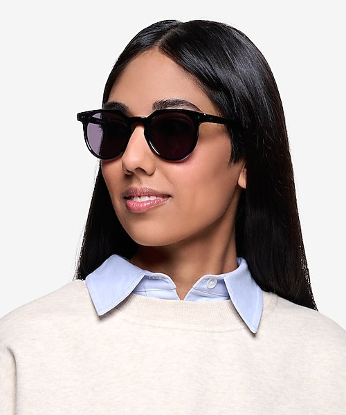Round Black Sunglasses with Layered Shirts — Sunglasses for Round Face