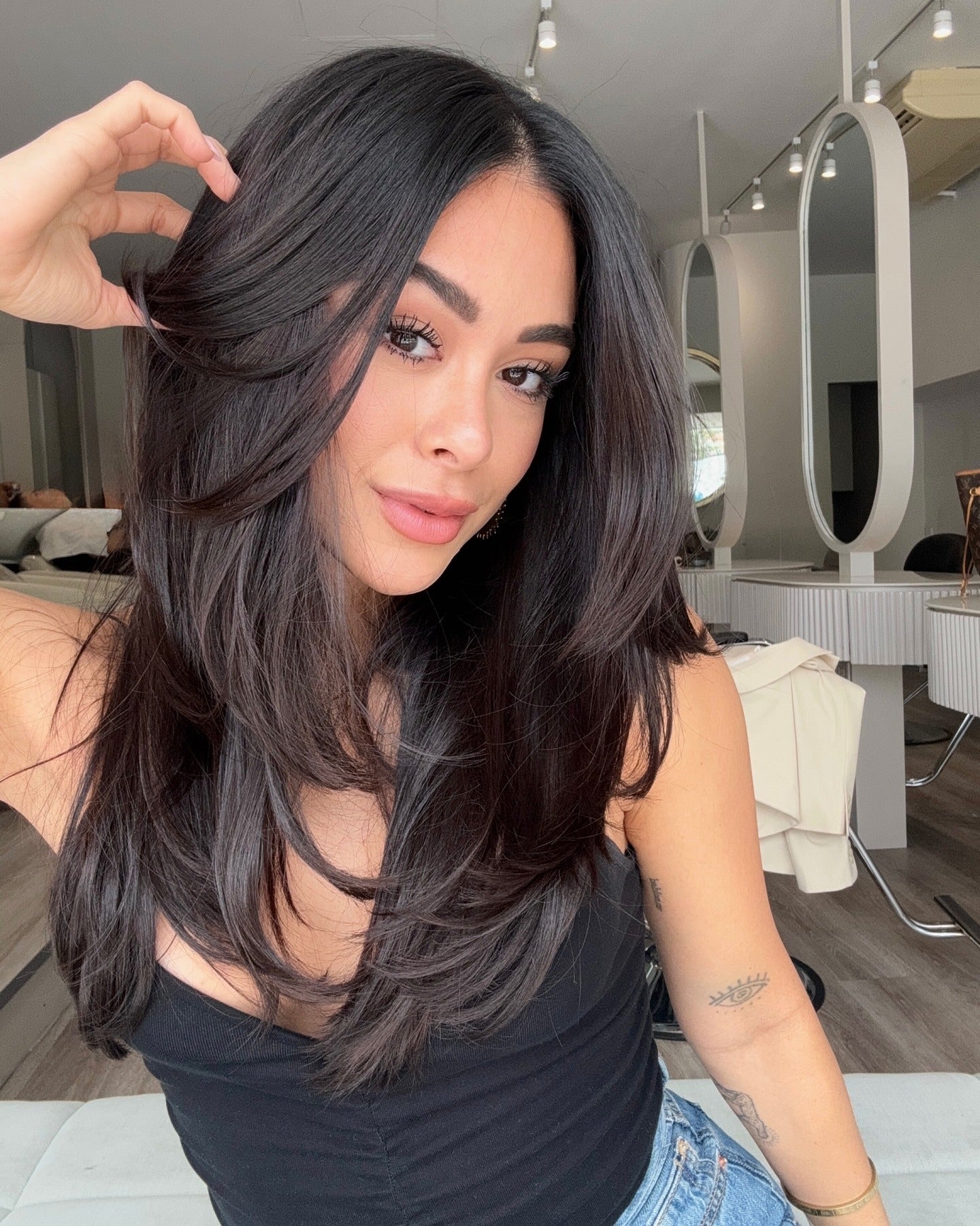 Smooth Butterfly Cut No Bangs — Butterfly Haircut Medium Hair