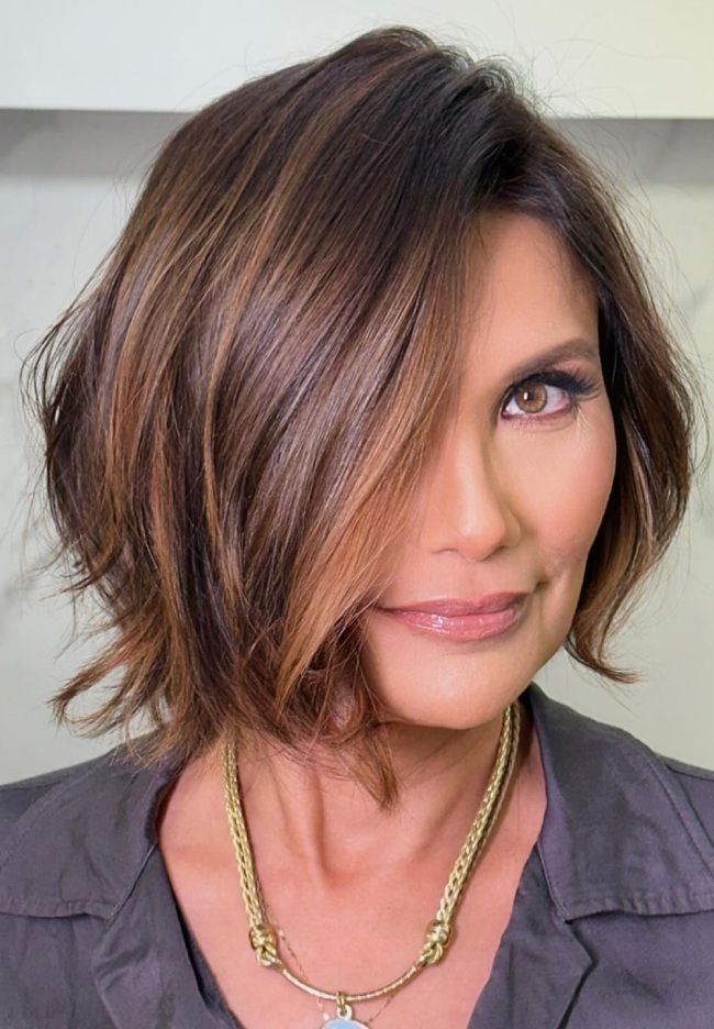Chin Bob with Caramel Highlights — Haircuts for Straight Hair