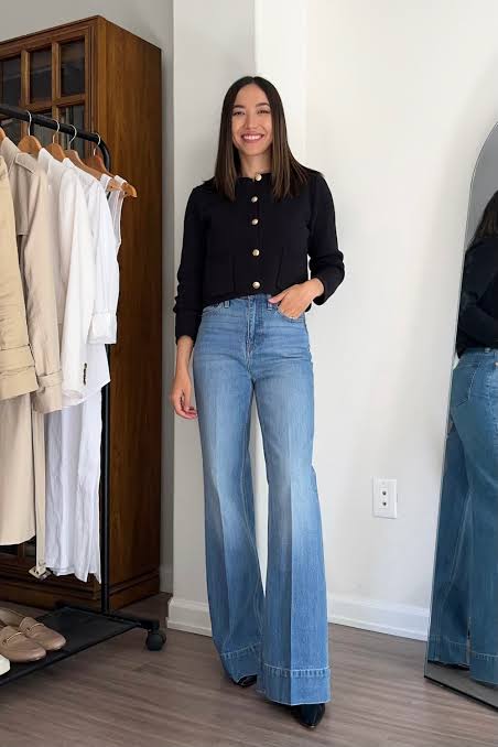 Utilitarian Chic: Front Pocket Jeans and Cropped Cardigan — Wide Leg Jeans Outfits