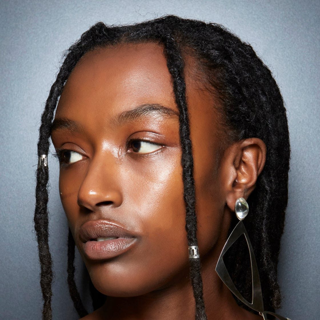 Black Faux Locs Bob with Cuffs Black Faux Locs Bob with Cuffs