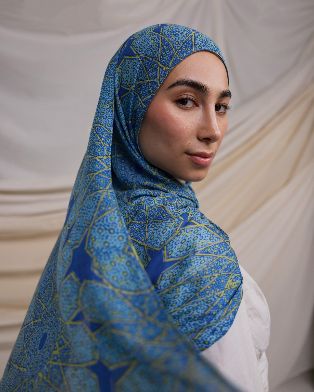 Blue and Yellow Patterned Hijab with White Top — Hijab Outfits
