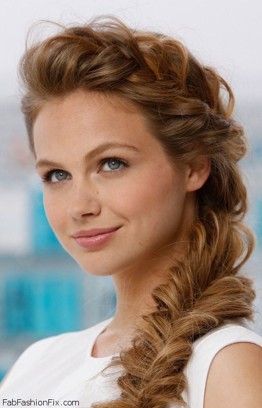 Collarbone Visual Idea — Fishtail Braid