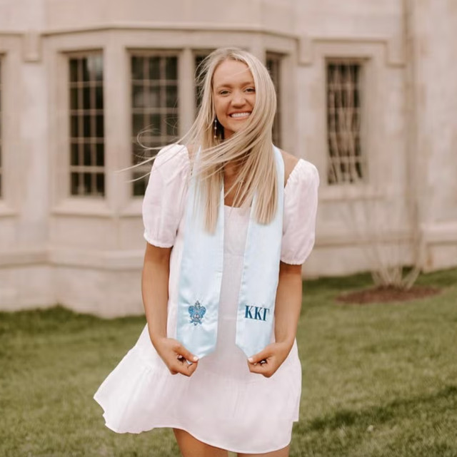Puff-Sleeve Mini Dress with Graduation Sash Puff-Sleeve Mini Dress with Graduation Sash — Graduation Outfits
