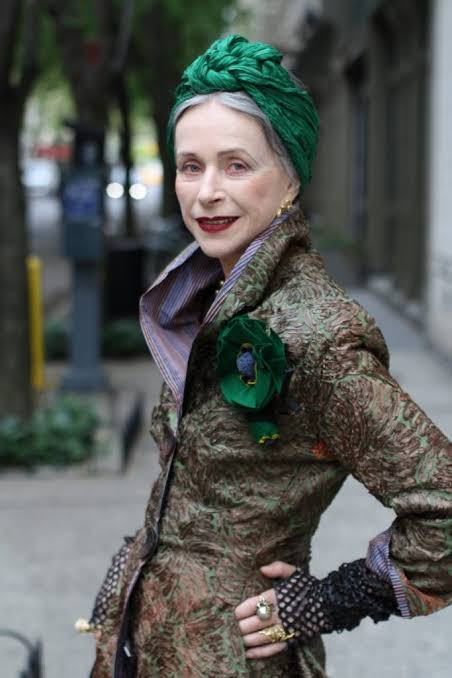 Vibrant Green Turban With Brocade Jacket Vibrant Green Turban With Brocade Jacket — Turban Styles