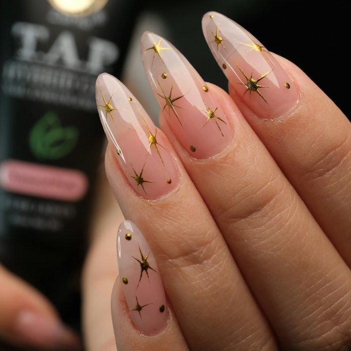 Long Stiletto Gold Stars and Dots Long Stiletto Gold Stars and Dots — Professional Nails