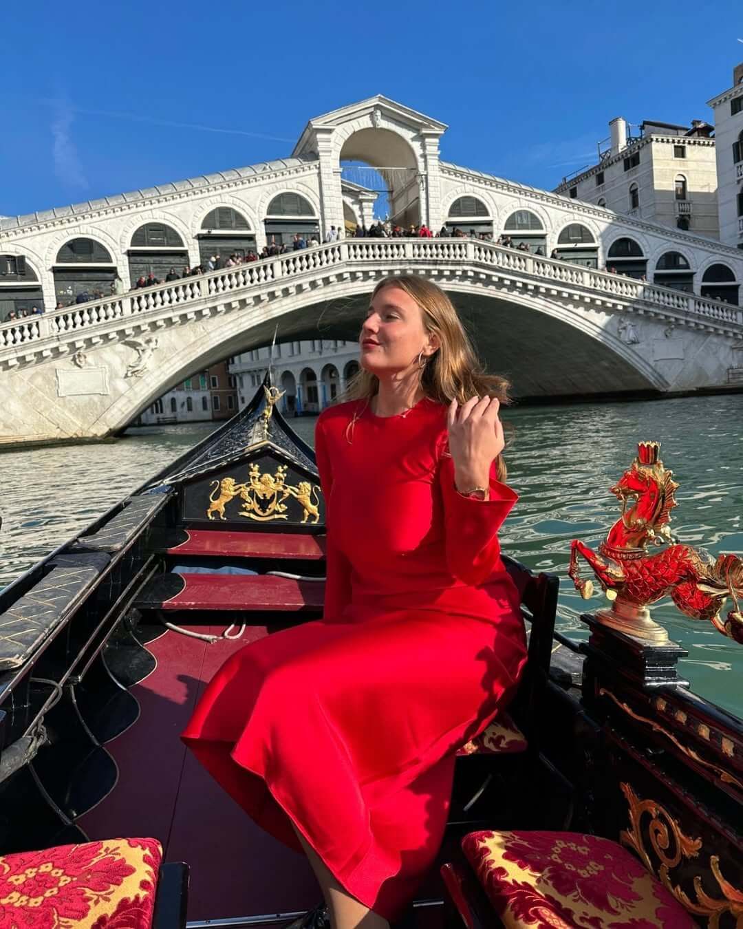 Vibrant Red Dress for a Gondola Ride — Venice Outfits