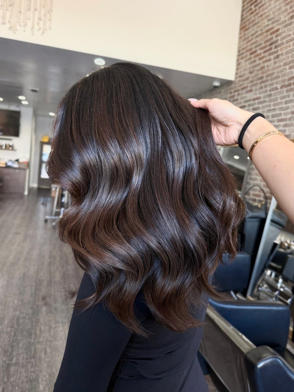 Chocolate Brown With Darker Highlights Chocolate Brown With Darker Highlights — Dark Brown Highlights