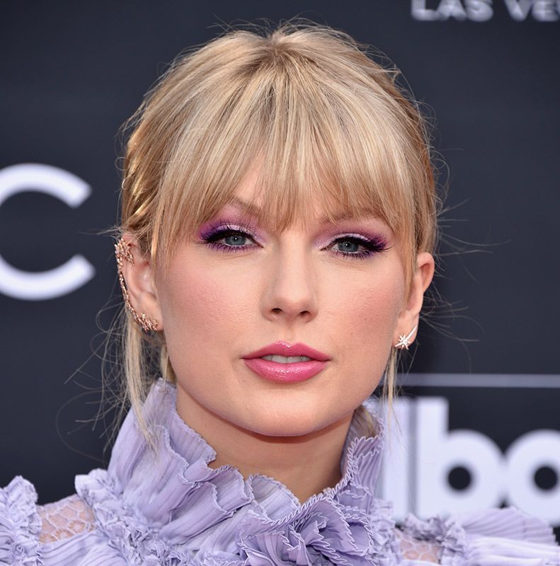 Shoulder Length Bob With Side Fringe — Haircuts for Heart Shaped Faces