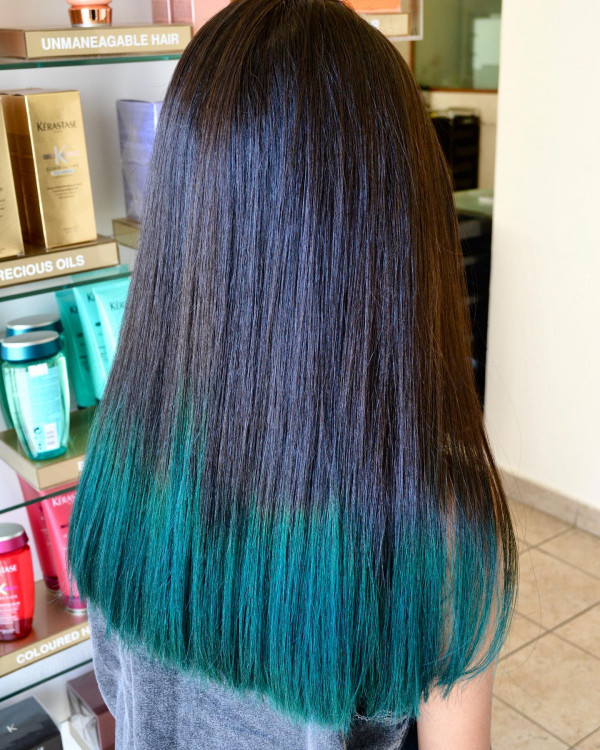 Mid-Back Dark Base Emerald Dip-Dye — Dark Green Hair