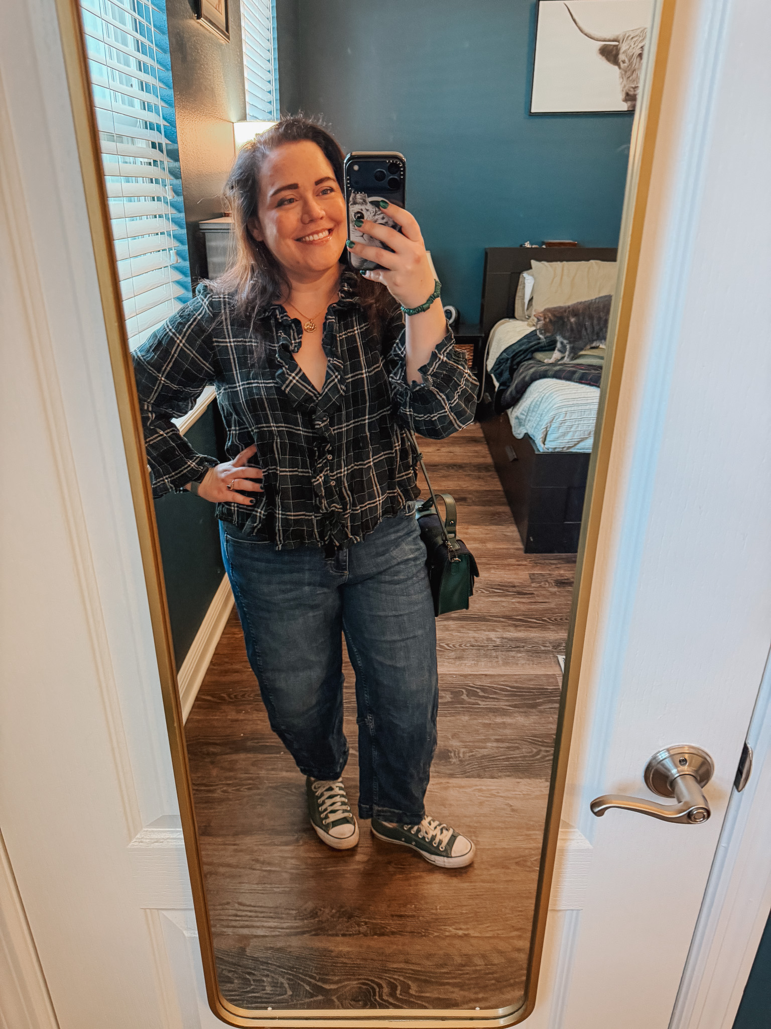 Plaid Ruffled Blouse and Relaxed Jeans for Brewery Casual Plaid Ruffled Blouse and Relaxed Jeans for Brewery Casual — Brewery Outfits