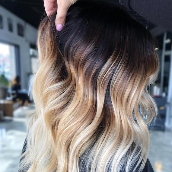 Wavy Medium Density Mid-Back Layers Dark Brown to Blonde Ombre Wavy Medium Density Mid-Back Layers Dark Brown to Blonde Ombre — Shadow Root