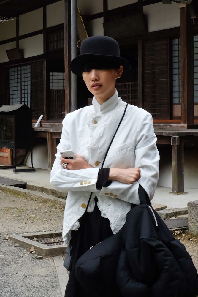 Chic Kyoto Outing with a Unique White Jacket and Black Trousers — Kyoto Outfits