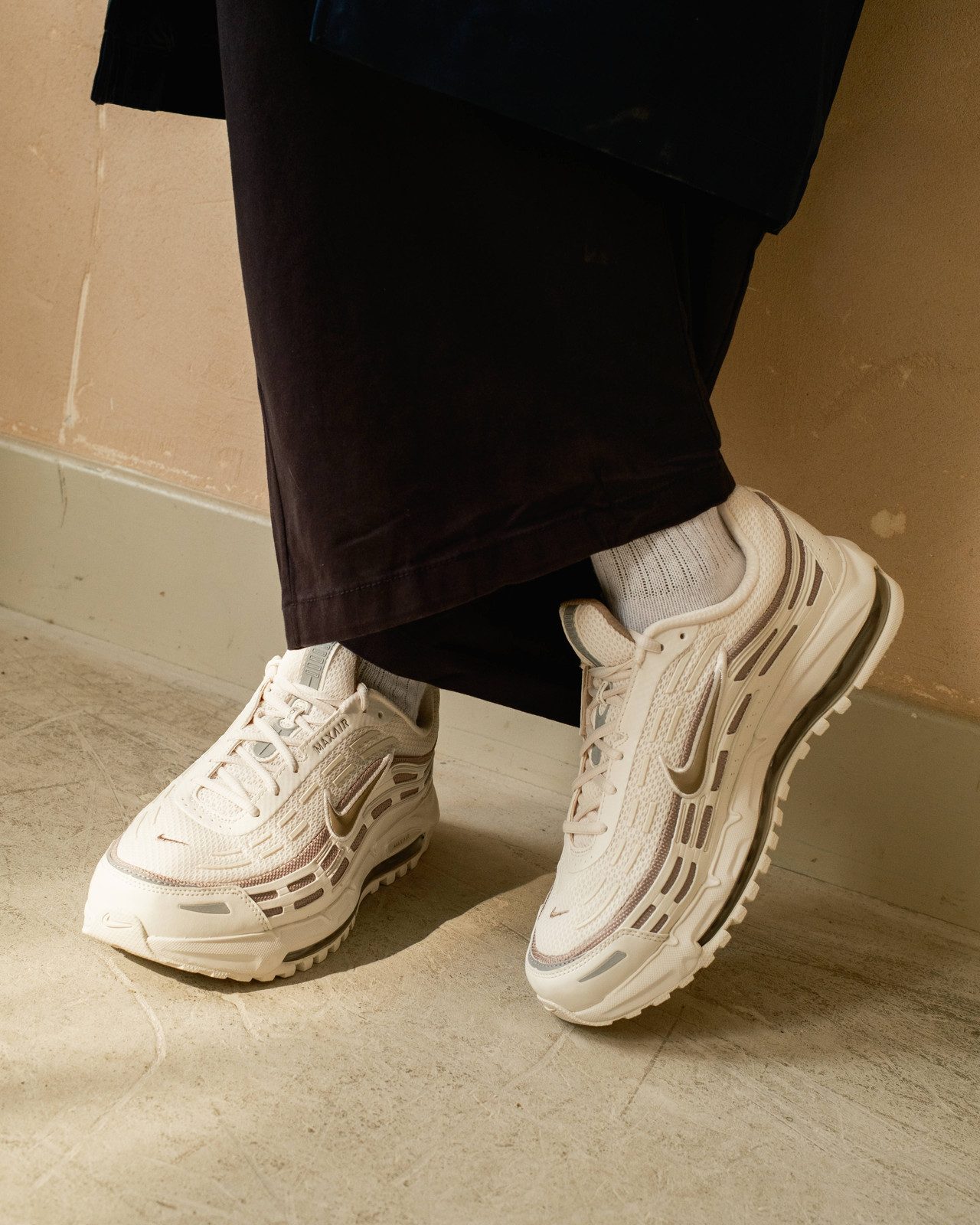 Proportion: Black Trousers with Textured Air Max Proportion: Black Trousers with Textured Air Max — Air Max Outfits