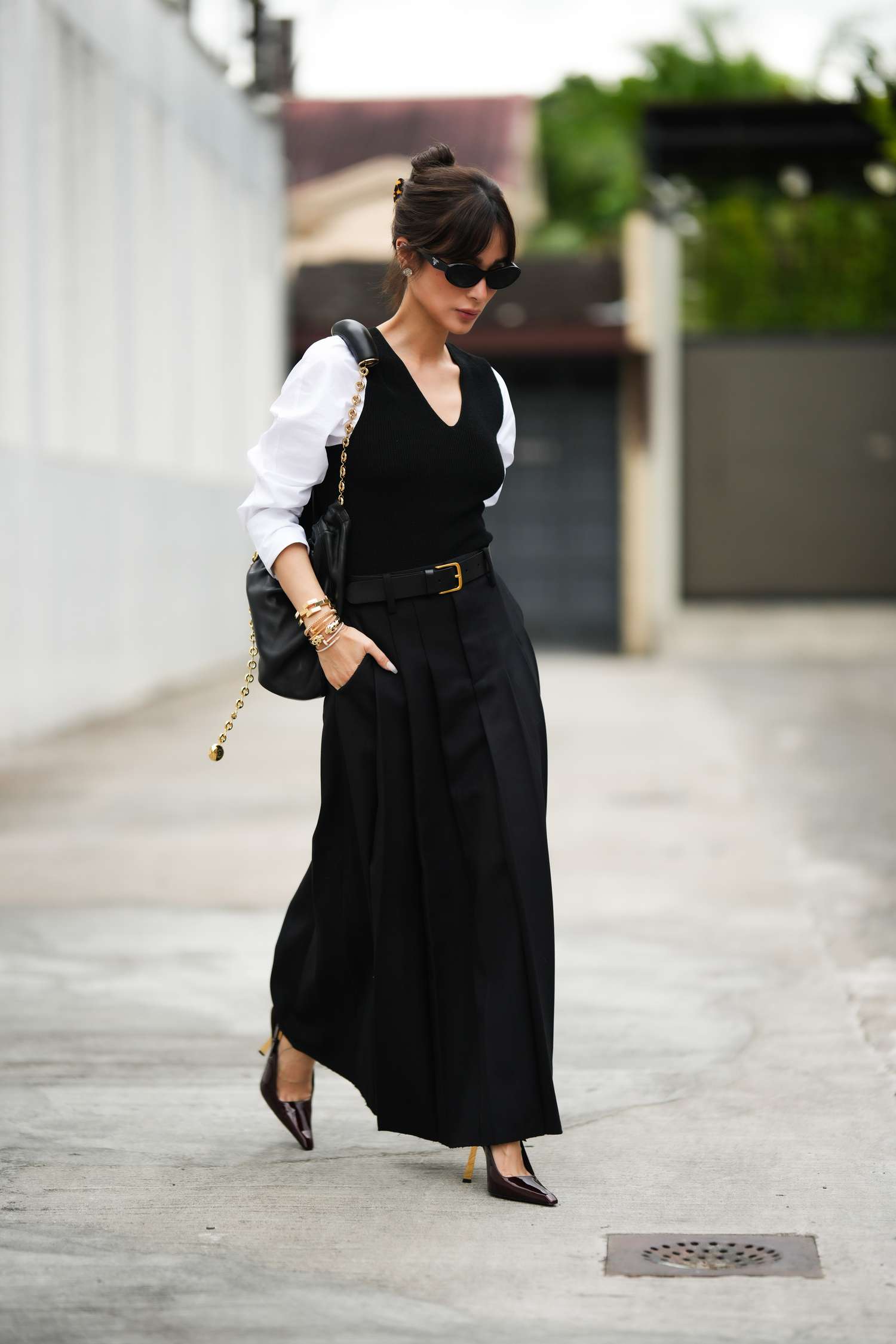 Layered Vest and Pleated Maxi Skirt for Business Casual — Long Skirt Outfits