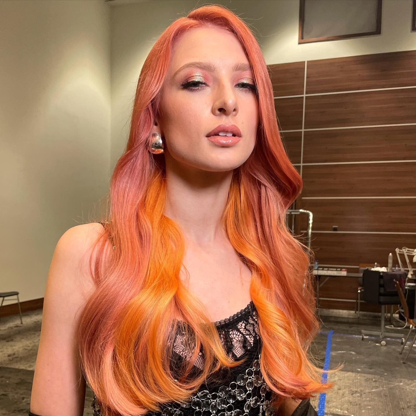 Peach To Tangerine Ombre Blowout Peach To Tangerine Ombre Blowout — Tangerine Hair