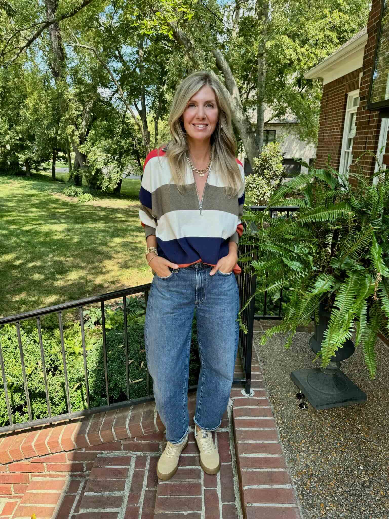 Blue Barrel Jeans with Striped Pullover and Beige Sneakers Blue Barrel Jeans with Striped Pullover and Beige Sneakers — Barrel Jeans Outfits