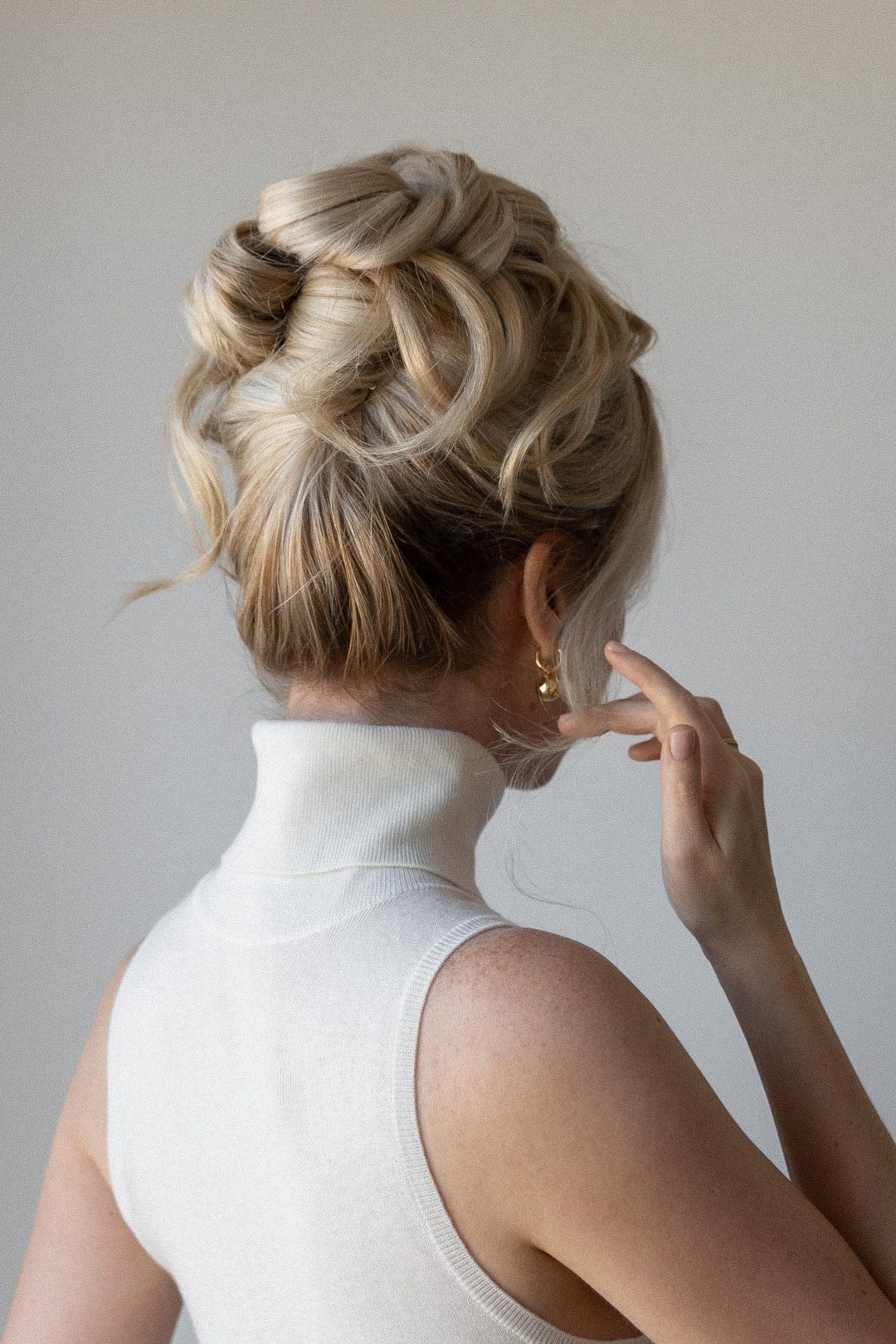 Voluminous Textured Updo Voluminous Textured Updo — Easy Updos for Long Hair