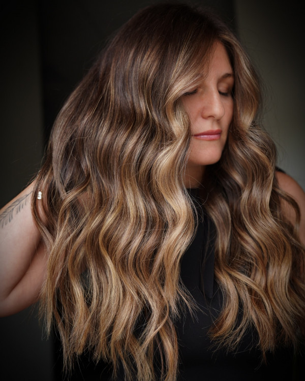 Deep Brown With Honey-Toned Highlights Visual Idea Deep Brown With Honey-Toned Highlights Visual Idea — Teddy Bear Brown Hair