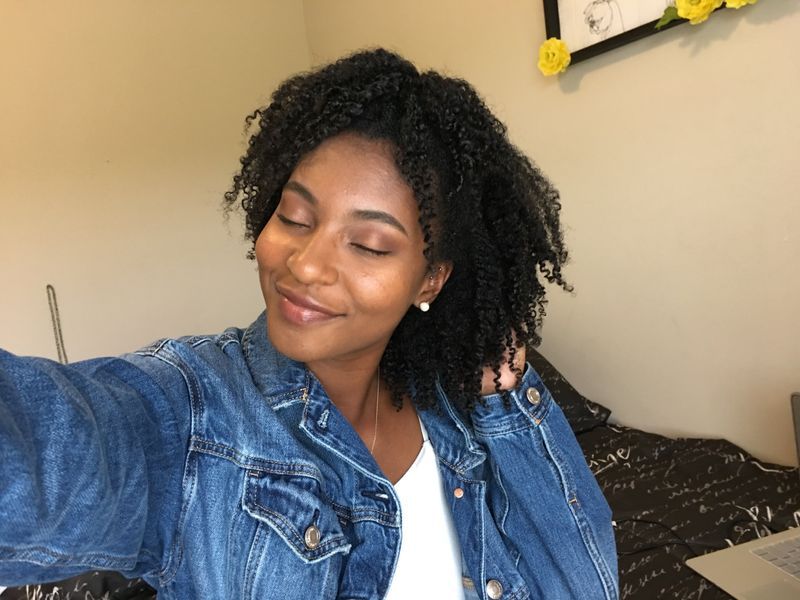 Effortless Loose Waves With Natural Texture — Half Up Half Down Natural Hair