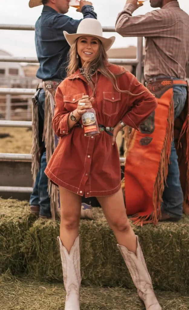 Shirt Dress and Cowboy Hat for Country Events — Cowboy Hat Outfits