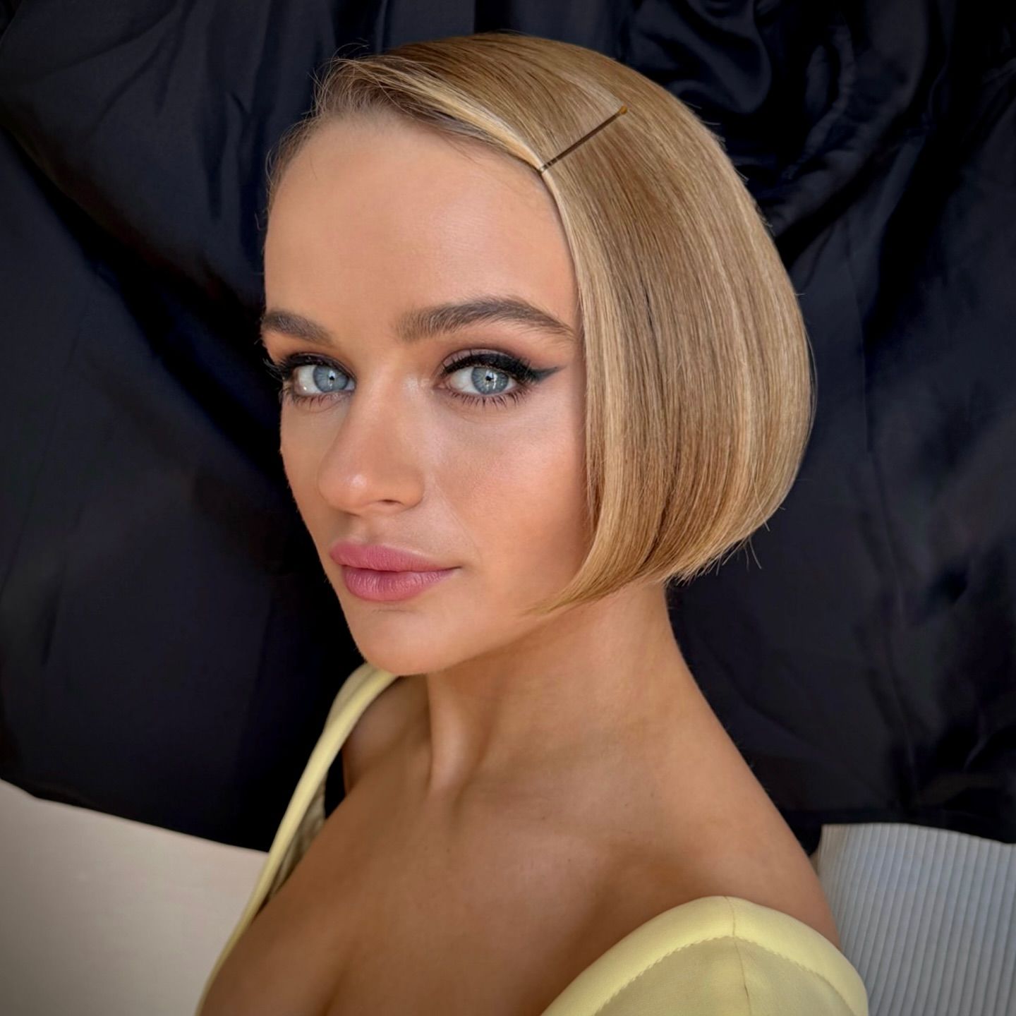 Ash Blonde Bob With Subtle Clip Detail Ash Blonde Bob With Subtle Clip Detail — Blunt Bob
