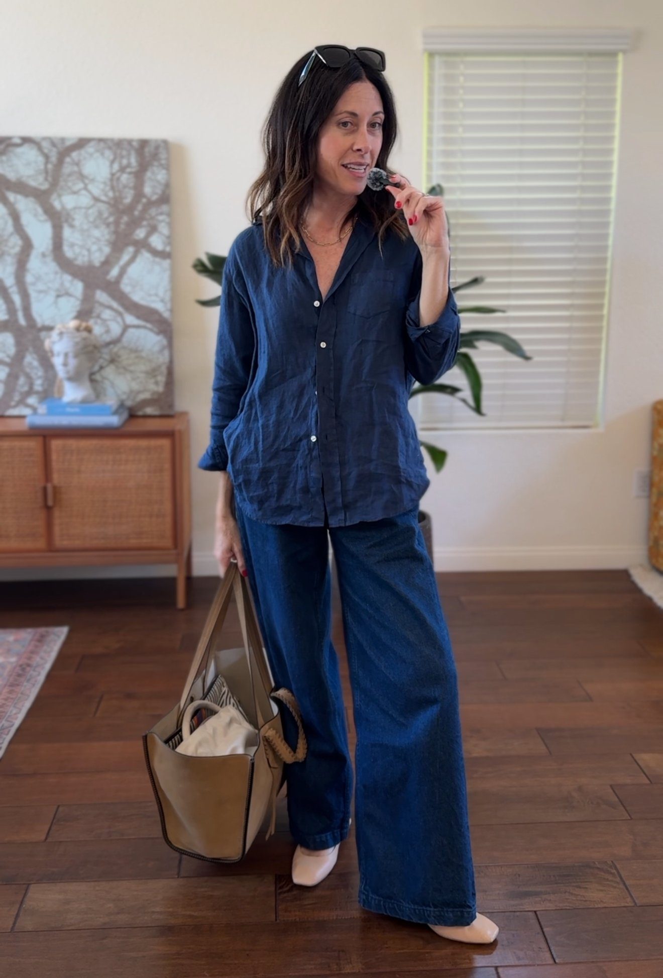 Dark Wash Wide Leg Jeans with a Navy Linen Shirt and Pink Flats