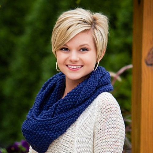 Ash Blonde Pixie Bob With Layers — Haircuts for Round Faces