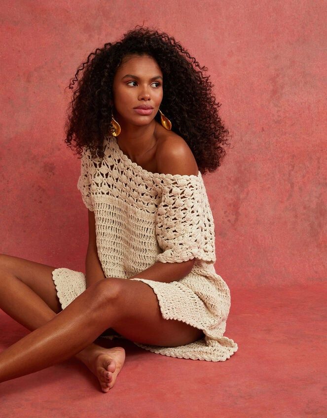 Off-the-Shoulder Cream Crochet Tunic as a Beach Cover-Up Off-the-Shoulder Cream Crochet Tunic as a Beach Cover-Up — Crochet Dresses