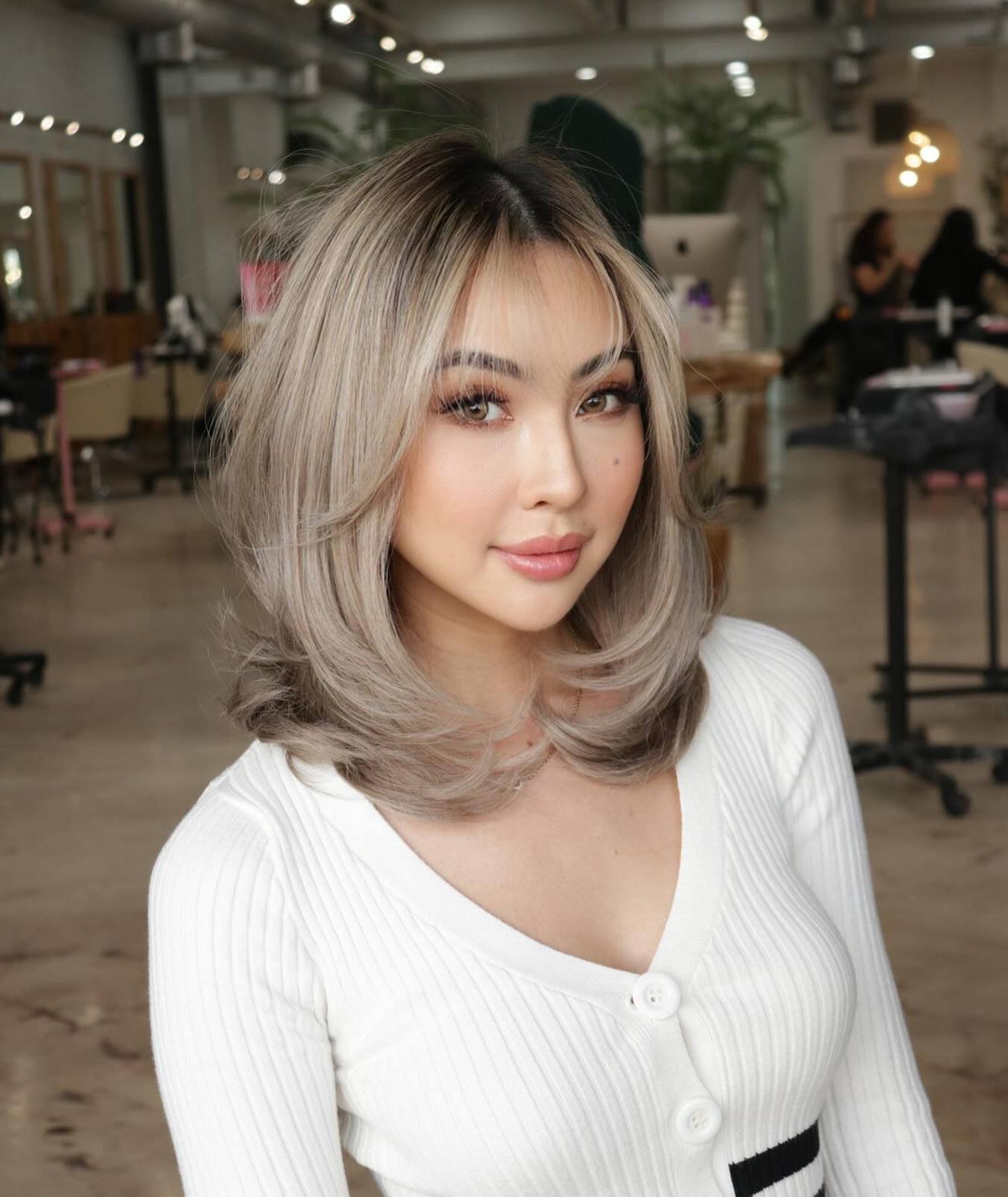 Shoulder Layers With Warm Brown Curtain Bangs Shoulder Layers With Warm Brown Curtain Bangs — Hairstyles with Bangs