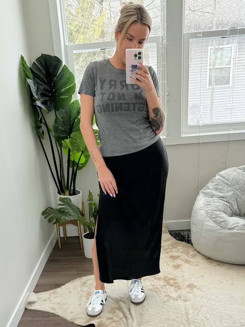 Black Jersey Maxi Slip Skirt with Graphic Tee and Sneakers Black Jersey Maxi Slip Skirt with Graphic Tee and Sneakers — Slip Skirts